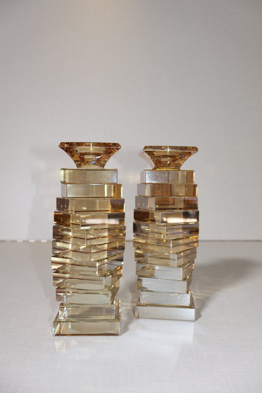 זוג פמוטים מדורגים