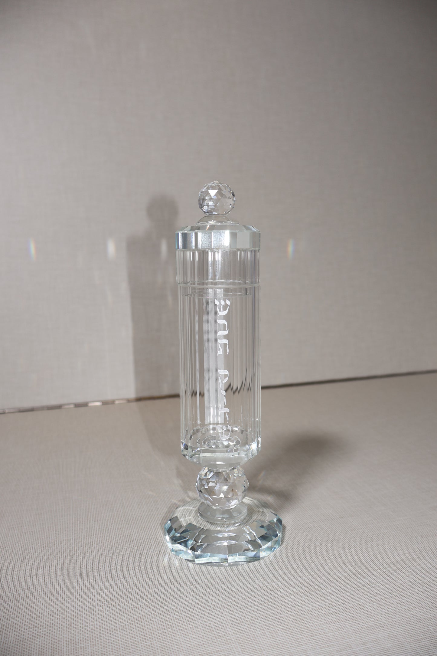 מעמד קריסטל שקוף לגפרורים 